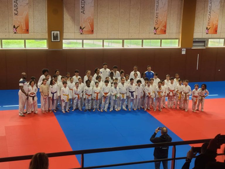 ee09ab8f-c06a-480c-89ae-edbecbd36d40